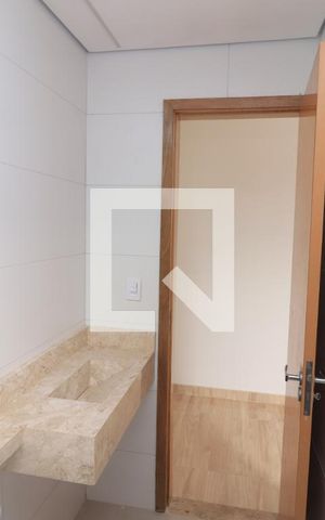 Casa de condomínio à venda com 210m², 3 quartos e 4 vagasBanheiro da Suíte