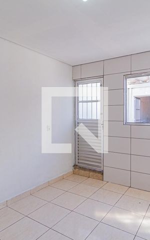 Casa para alugar com 130m², 2 quartos e sem vagaCozinha
