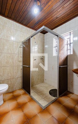 Casa para alugar com 340m², 6 quartos e 3 vagas Casa para alugar com 340m², 6 quartos e 3 vagasBanheiro - Casa 2