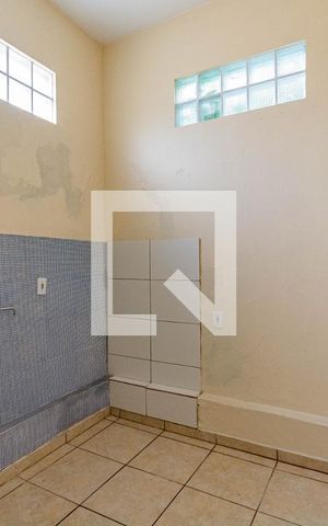 Casa para alugar com 340m², 6 quartos e 3 vagas Casa para alugar com 340m², 6 quartos e 3 vagasCozinha - Casa 2