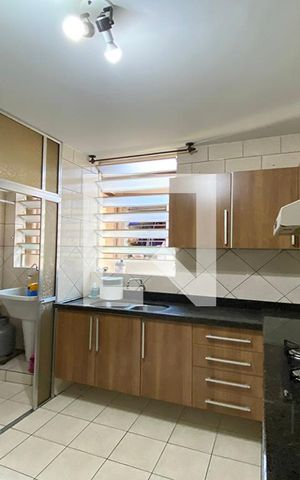 Apartamento para alugar com 43m², 2 quartos e sem vagaCozinha e Área de Serviço