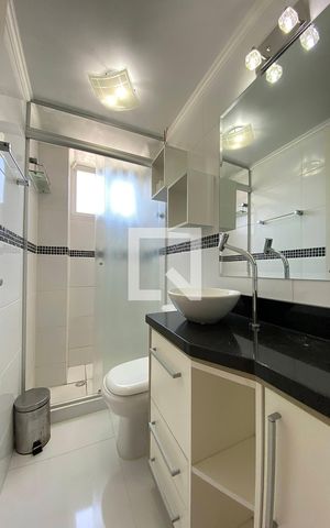 Apartamento para alugar com 43m², 2 quartos e sem vagaBanheiro