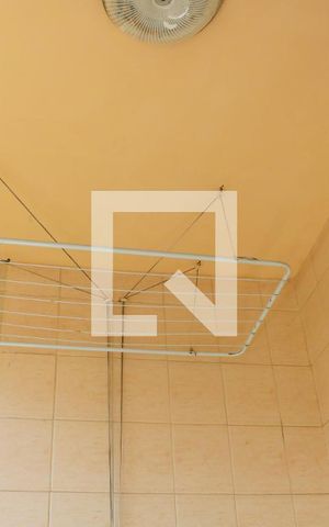 Apartamento à venda com 72m², 2 quartos e sem vaga Apartamento à venda com 72m², 2 quartos e sem vagaÁrea de Serviço