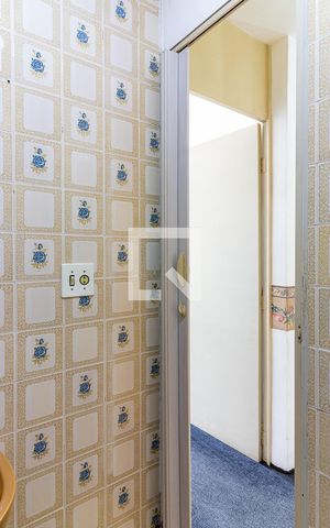 Apartamento à venda com 70m², 2 quartos e 1 vaga Apartamento à venda com 70m², 2 quartos e 1 vagaBanheiro