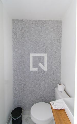 Apartamento à venda com 127m², 3 quartos e 3 vagas Apartamento à venda com 127m², 3 quartos e 3 vagasLavabo