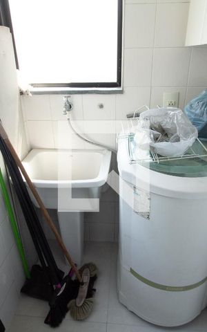 Apartamento à venda com 55m², 2 quartos e 1 vaga Apartamento à venda com 55m², 2 quartos e 1 vagaÁrea de Serviço