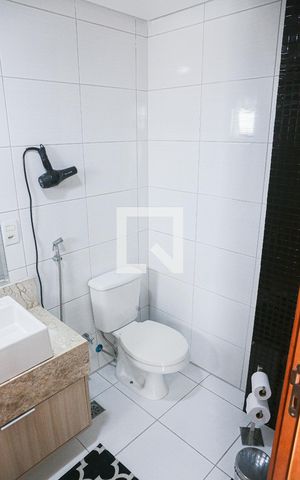 Apartamento à venda com 120m², 3 quartos e 3 vagas Apartamento à venda com 120m², 3 quartos e 3 vagasBanheiro da Suíte 1