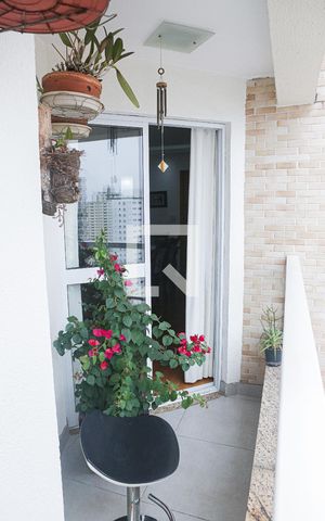 Apartamento à venda com 120m², 3 quartos e 3 vagas Apartamento à venda com 120m², 3 quartos e 3 vagasVaranda Sala - Sala de Jantar