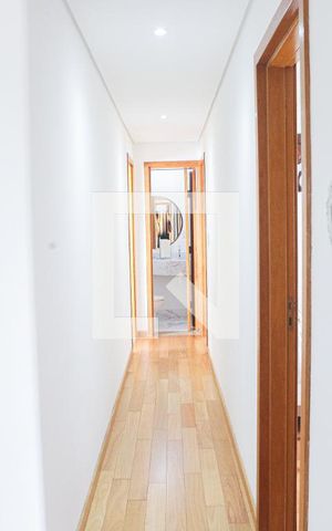 Apartamento à venda com 120m², 3 quartos e 3 vagas Apartamento à venda com 120m², 3 quartos e 3 vagasCorredor