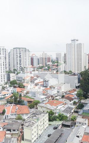 Apartamento à venda com 120m², 3 quartos e 3 vagas Apartamento à venda com 120m², 3 quartos e 3 vagasVista Cozinha