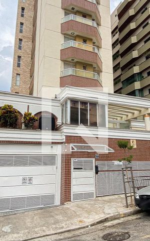 Apartamento à venda com 120m², 3 quartos e 3 vagas Apartamento à venda com 120m², 3 quartos e 3 vagasFachada