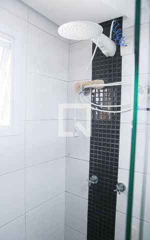 Apartamento à venda com 120m², 3 quartos e 3 vagas Apartamento à venda com 120m², 3 quartos e 3 vagasBanheiro da Suíte 1