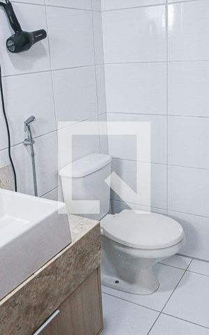 Apartamento à venda com 120m², 3 quartos e 3 vagas Apartamento à venda com 120m², 3 quartos e 3 vagasBanheiro da Suíte 1