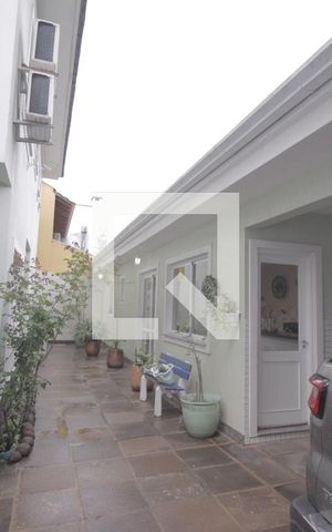 Casa de condomínio à venda com 230m², 3 quartos e 5 vagasÁrea comum