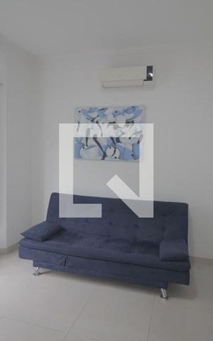 Casa de condomínio à venda com 230m², 3 quartos e 5 vagasSala 2