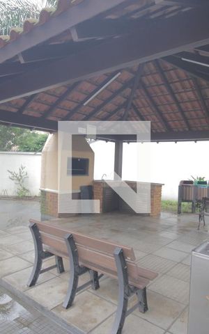 Casa de condomínio à venda com 230m², 3 quartos e 5 vagasÁrea comum - Churrasqueira