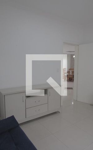 Casa de condomínio à venda com 230m², 3 quartos e 5 vagasSala 2