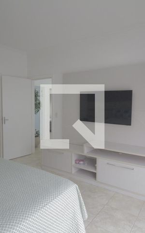 Casa de condomínio à venda com 230m², 3 quartos e 5 vagasSuíte