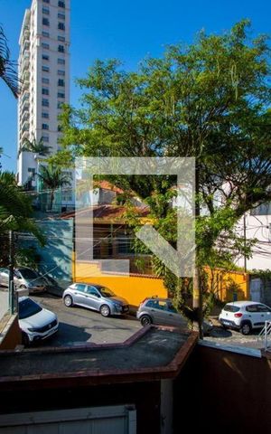 Casa à venda com 330m², 3 quartos e 3 vagasVista do quarto 1