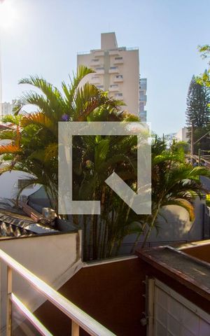 Casa à venda com 330m², 3 quartos e 3 vagasVaranda do quarto 1