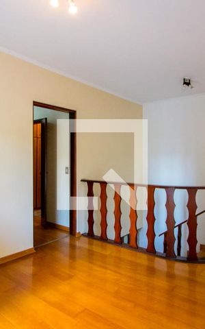 Casa à venda com 330m², 3 quartos e 3 vagasHall superior