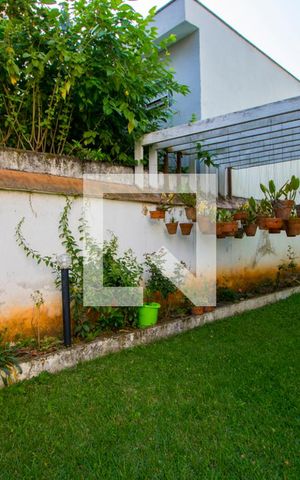 Casa à venda com 330m², 3 quartos e 3 vagasQuintal