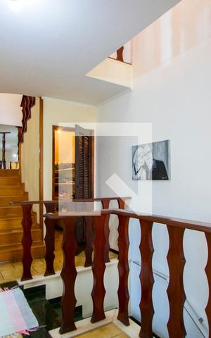 Casa à venda com 330m², 3 quartos e 3 vagasCorredor - Inferior
