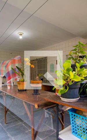 Casa à venda com 330m², 3 quartos e 3 vagasEspaço gourmet