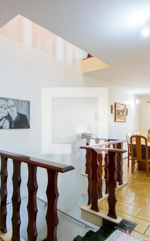 Casa à venda com 330m², 3 quartos e 3 vagasCorredor - Inferior