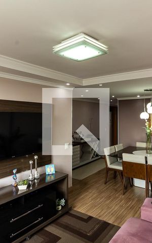Apartamento à venda com 98m², 3 quartos e 1 vaga Apartamento à venda com 98m², 3 quartos e 1 vagaSala