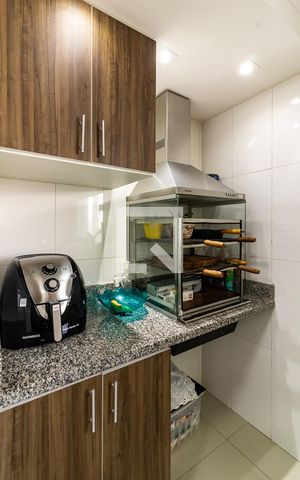 Apartamento à venda com 98m², 3 quartos e 1 vaga Apartamento à venda com 98m², 3 quartos e 1 vagaÁrea gourmet