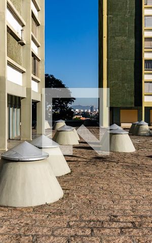 Apartamento à venda com 98m², 3 quartos e 1 vaga Apartamento à venda com 98m², 3 quartos e 1 vagaÁrea externa