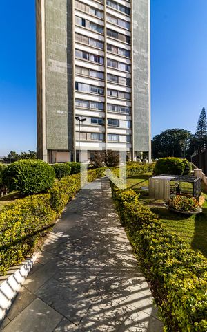 Apartamento à venda com 98m², 3 quartos e 1 vaga Apartamento à venda com 98m², 3 quartos e 1 vagaÁrea externa
