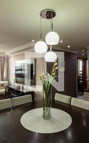 Apartamento à venda com 98m², 3 quartos e 1 vaga Apartamento à venda com 98m², 3 quartos e 1 vagaSala de Jantar