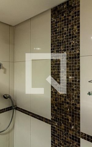 Apartamento à venda com 98m², 3 quartos e 1 vaga Apartamento à venda com 98m², 3 quartos e 1 vagaBanheiro Social