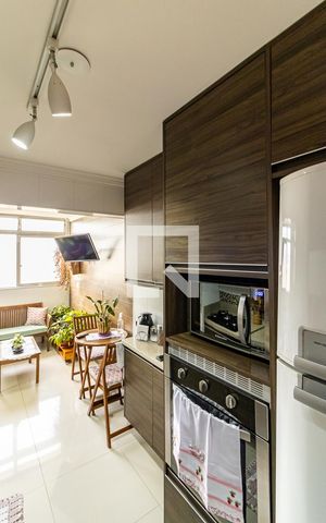 Apartamento à venda com 98m², 3 quartos e 1 vaga Apartamento à venda com 98m², 3 quartos e 1 vagaCozinha