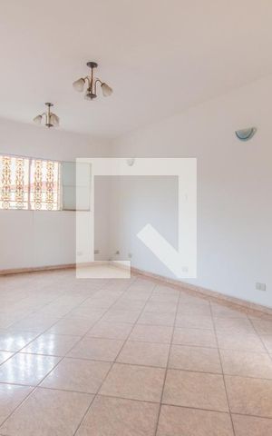 Casa à venda com 340m², 5 quartos e 2 vagas Casa à venda com 340m², 5 quartos e 2 vagasSala 1