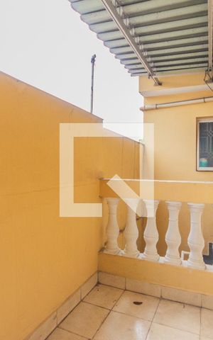 Casa à venda com 340m², 5 quartos e 2 vagas Casa à venda com 340m², 5 quartos e 2 vagasÁrea de Serviço 1