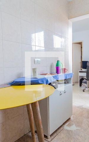 Casa à venda com 340m², 5 quartos e 2 vagas Casa à venda com 340m², 5 quartos e 2 vagasCozinha 2