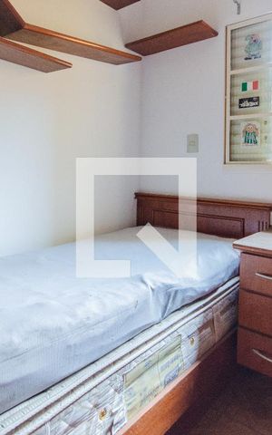 Casa à venda com 340m², 5 quartos e 2 vagas Casa à venda com 340m², 5 quartos e 2 vagasSuite 1