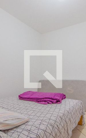 Casa à venda com 340m², 5 quartos e 2 vagas Casa à venda com 340m², 5 quartos e 2 vagasQuarto 1