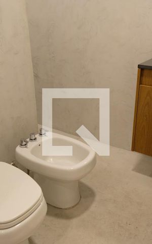 Apartamento à venda com 80m², 2 quartos e sem vagaBanheiro