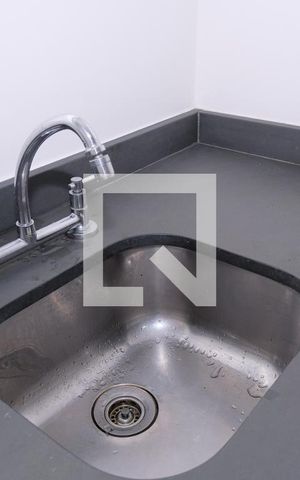 Apartamento à venda com 80m², 2 quartos e sem vagaDetalhe da cozinha