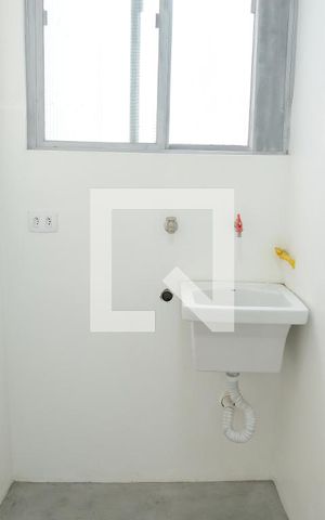Apartamento à venda com 80m², 2 quartos e sem vagaLavanderia