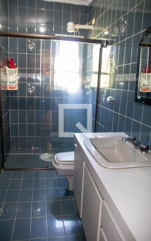 Casa à venda com 300m², 4 quartos e 3 vagasBanheiro 3