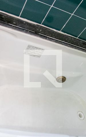Casa à venda com 300m², 4 quartos e 3 vagasBanheiro do Quarto 1