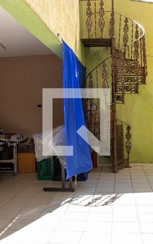 Casa à venda com 300m², 4 quartos e 3 vagasÁrea de Serviço