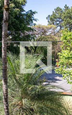 Casa à venda com 300m², 4 quartos e 3 vagasVista