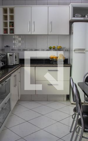 Casa à venda com 300m², 4 quartos e 3 vagasCozinha