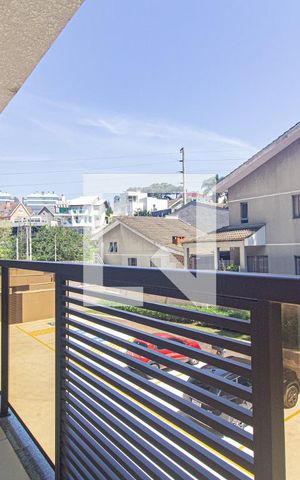 Studio para alugar com 21m², 1 quarto e sem vaga Studio para alugar com 21m², 1 quarto e sem vagaSacada